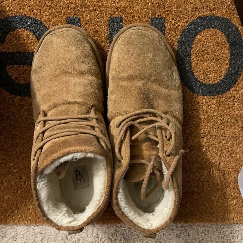 UGG men boots size 11